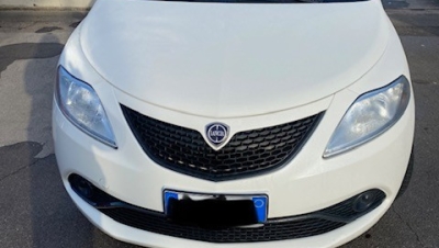 Ypsilon 5 Porte 1.2 Ecochic 69cv Platinum my19