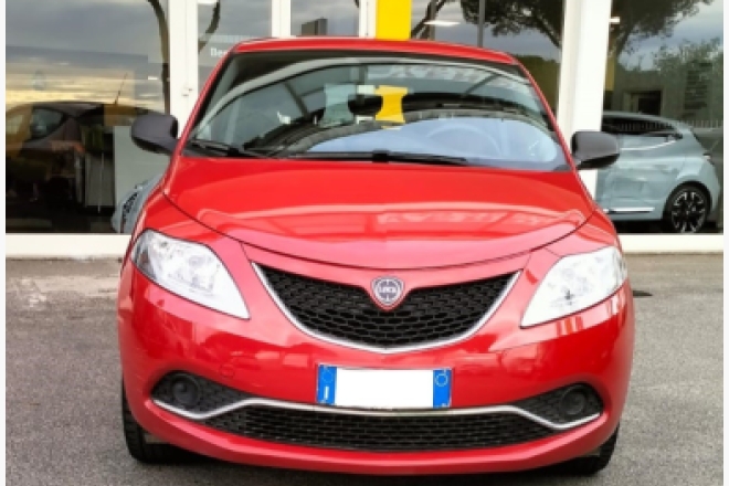 Ypsilon 5 Porte 1.2 69cv Black and Noir S&S